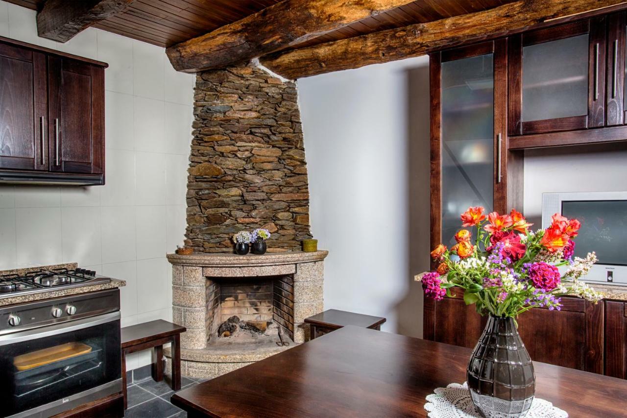 Casas Peralta - Leira Pereira Villa Cabreiros Buitenkant foto